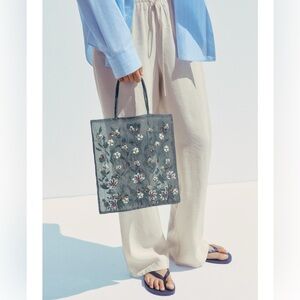 NWT ZARA EMBROIDERED FABRIC BAG